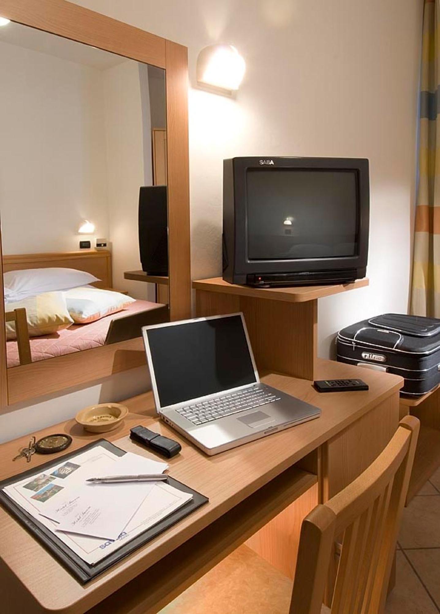 Hotel Savoia 체제나티코 외부 사진